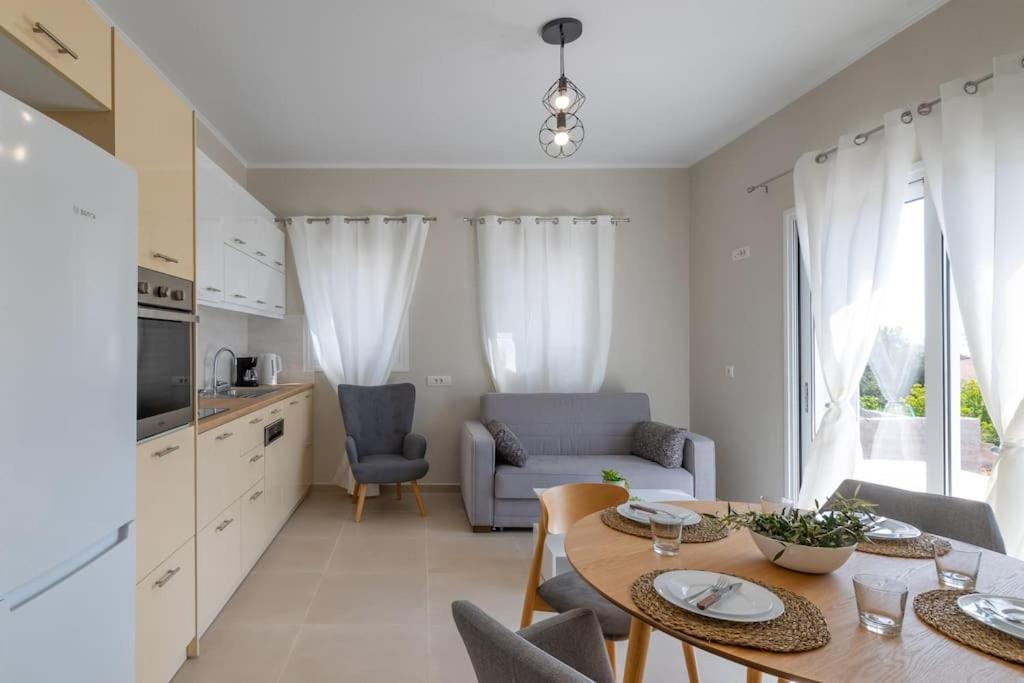 Maritina'S Apartments Amazing Sea View Agia Efimia Extérieur photo