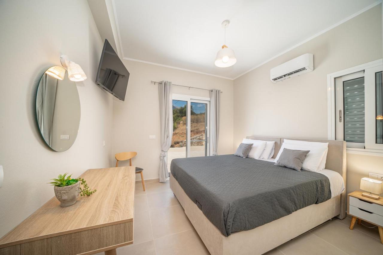 Maritina'S Apartments Amazing Sea View Agia Efimia Extérieur photo