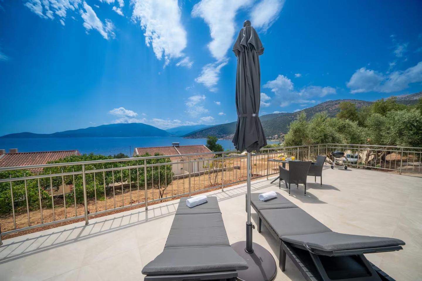 Maritina'S Apartments Amazing Sea View Agia Efimia Extérieur photo