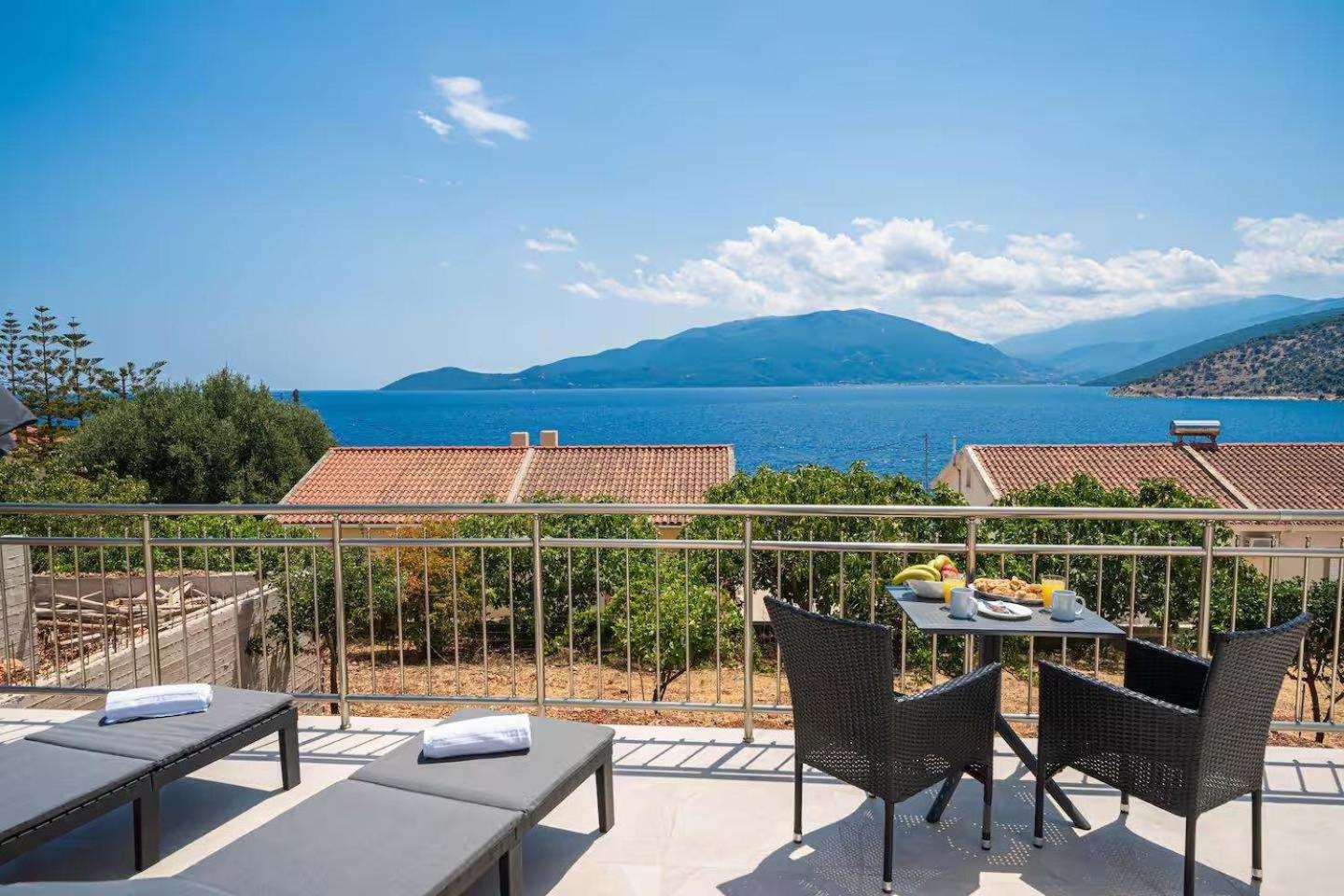 Maritina'S Apartments Amazing Sea View Agia Efimia Extérieur photo